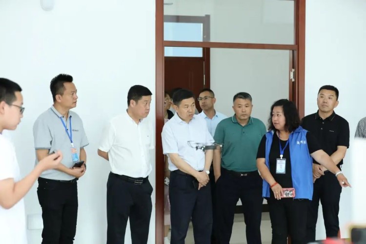 http://www.acheng.gov.cn/picture/0/7f1577f390ec4e7b863bce89ecf72f6e.jpg